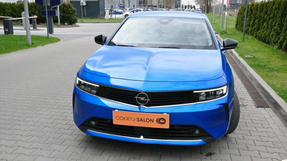 OPEL Astra -
