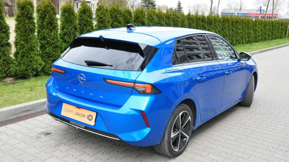 OPEL Astra -