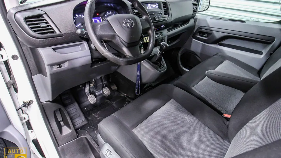TOYOTA Proace Verso -