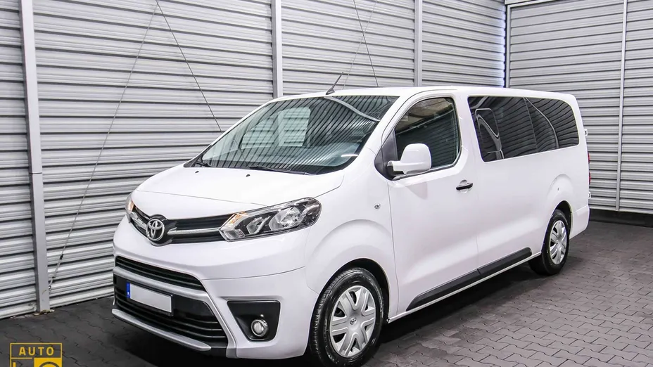 TOYOTA Proace Verso -