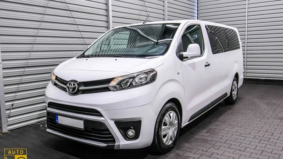 TOYOTA Proace Verso -