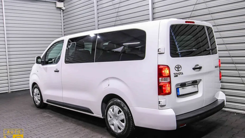 TOYOTA Proace Verso -
