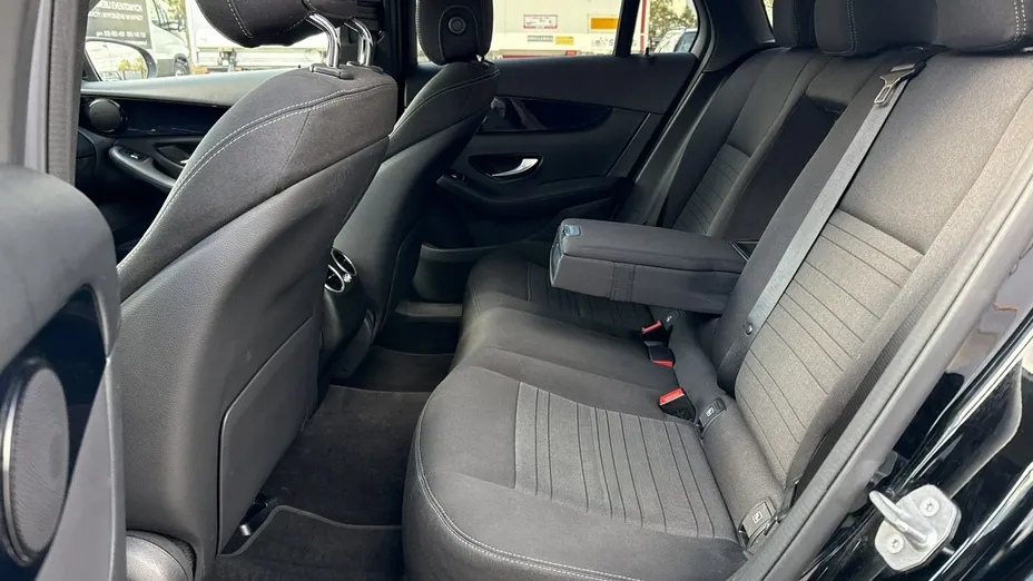 MERCEDES-BENZ GLC -