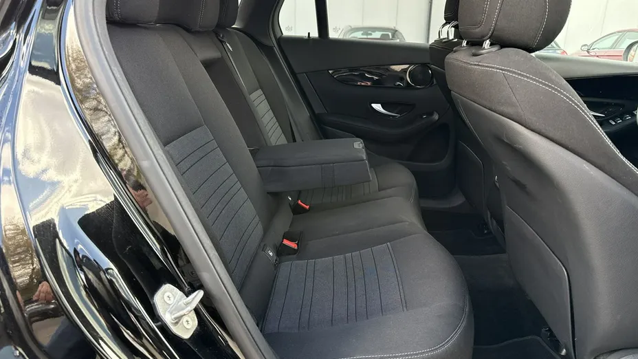 MERCEDES-BENZ GLC -