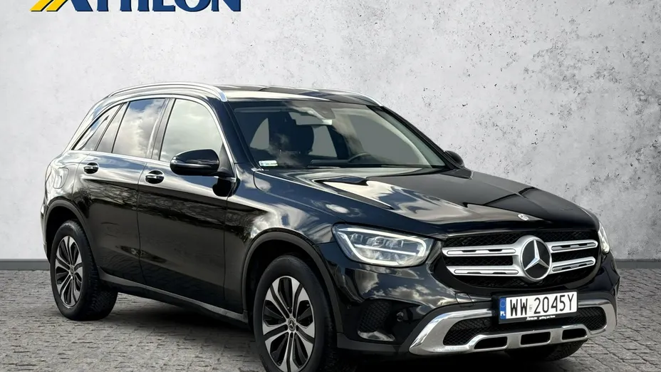 MERCEDES-BENZ GLC -