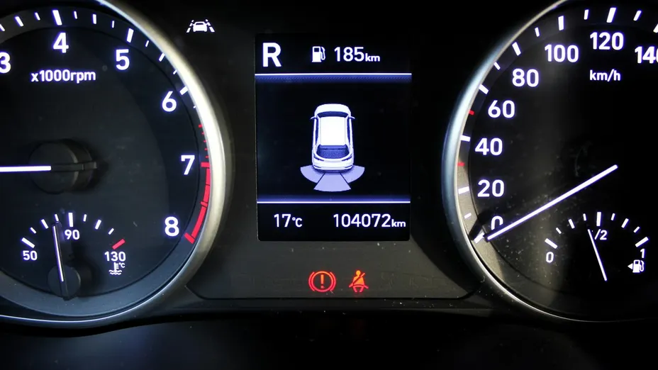 HYUNDAI i30 -