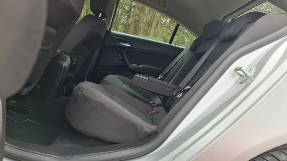 OPEL Insignia -