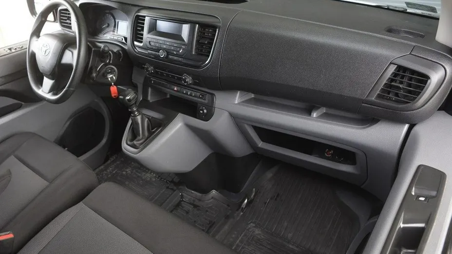 TOYOTA Proace Verso -