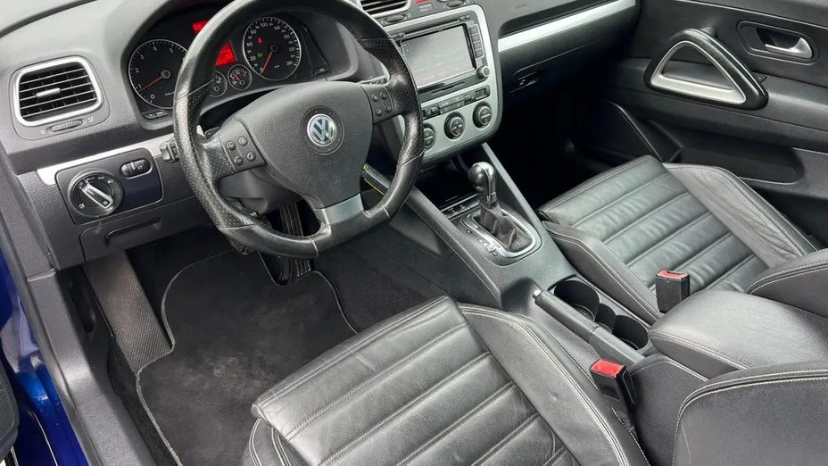 VOLKSWAGEN Scirocco -
