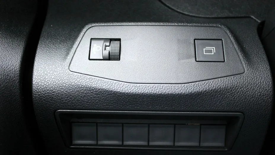 PEUGEOT Partner -