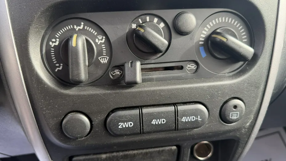 SUZUKI Jimny -