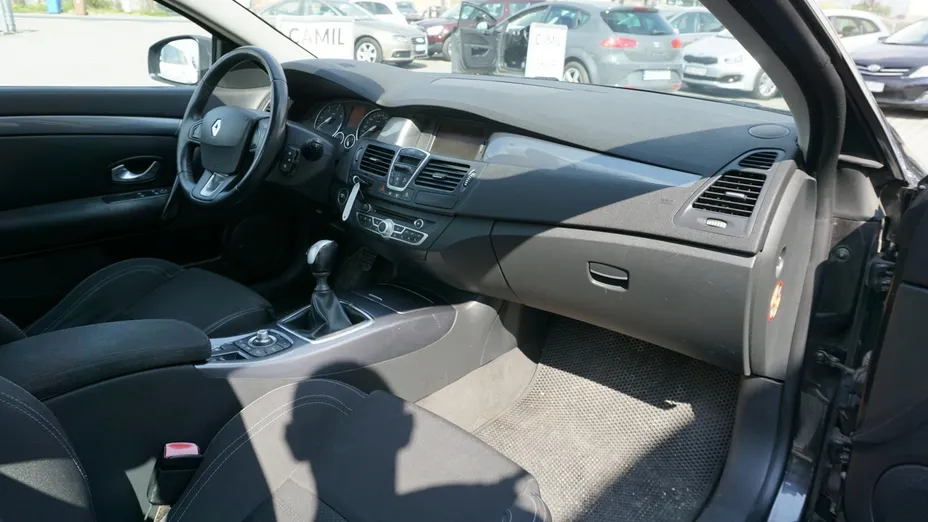 RENAULT Laguna -