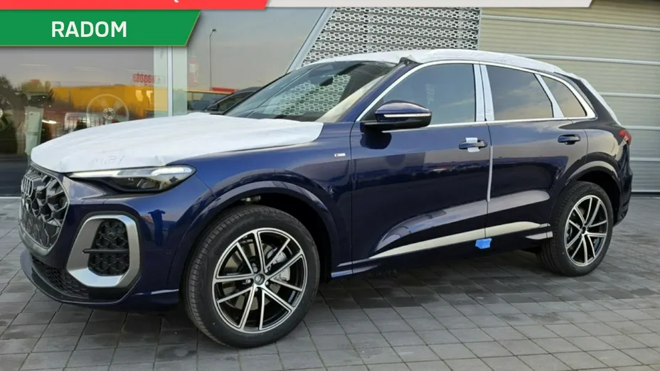 AUDI Q5 -