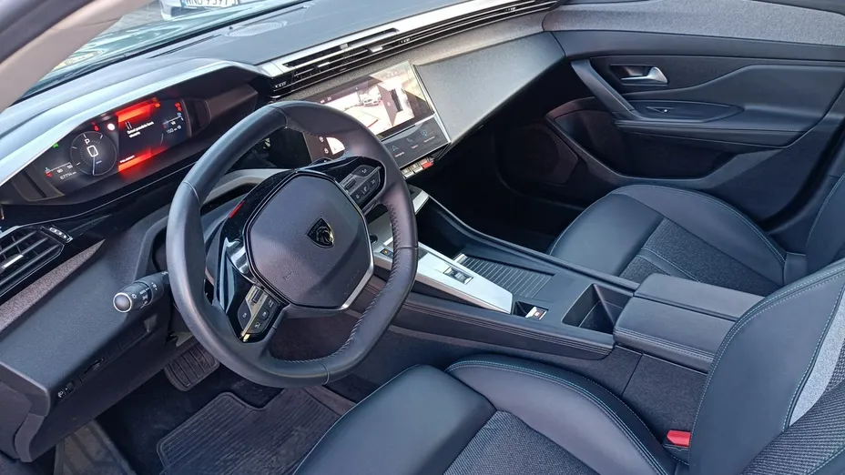 PEUGEOT 308 -