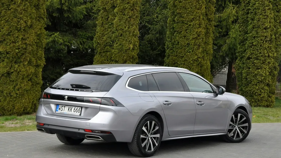 PEUGEOT 508 -
