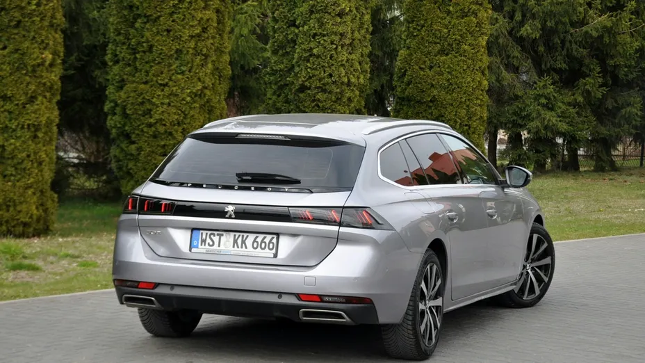 PEUGEOT 508 -