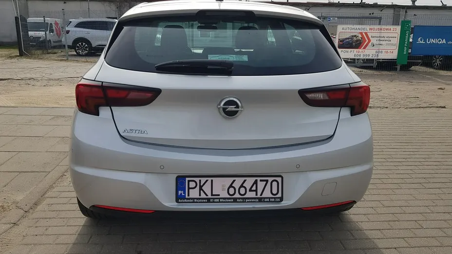 OPEL Astra -