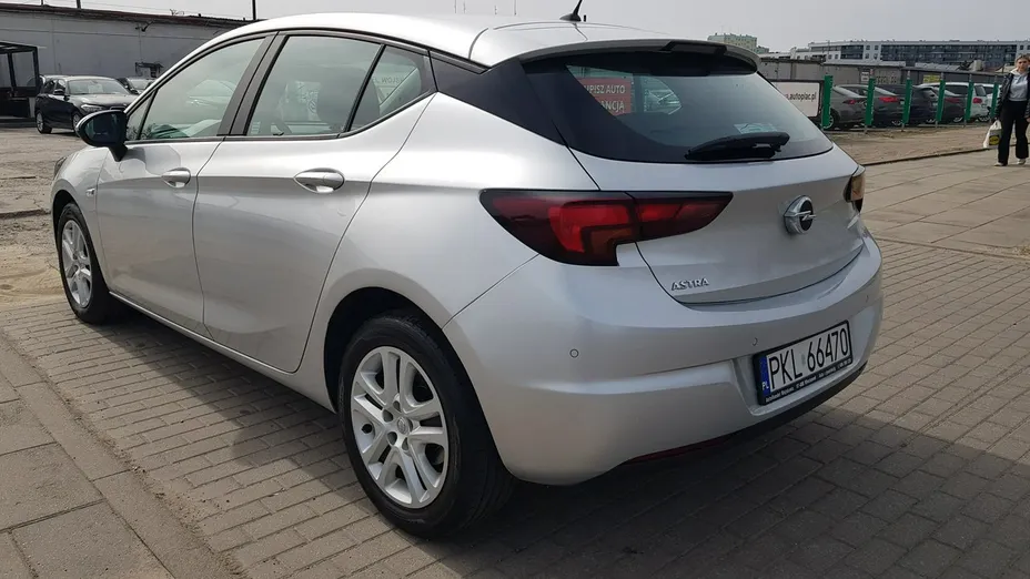 OPEL Astra -