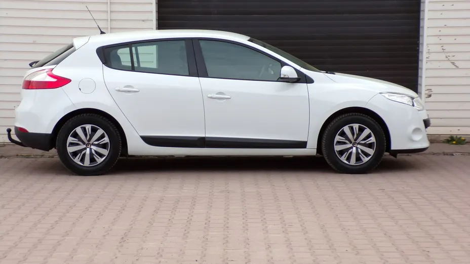 RENAULT Megane -