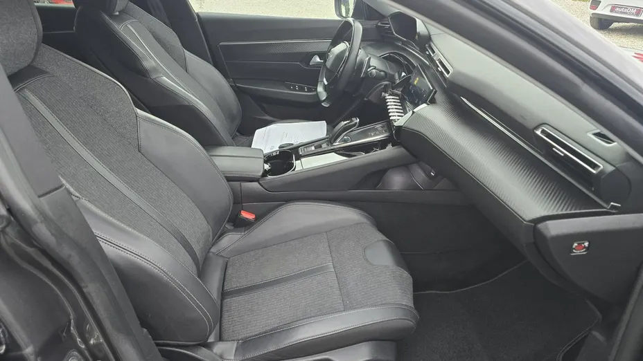 PEUGEOT 508 -