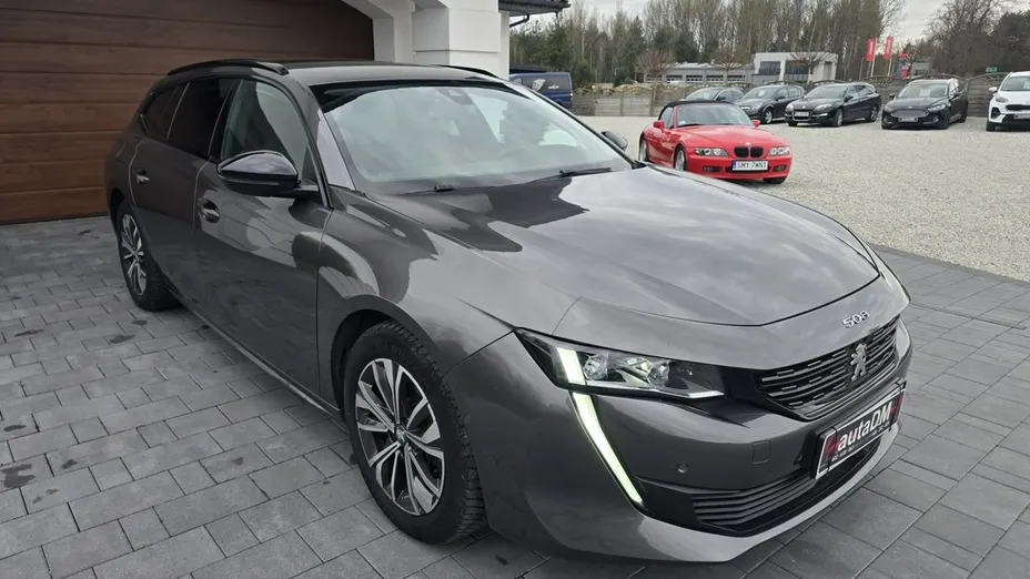 PEUGEOT 508 -