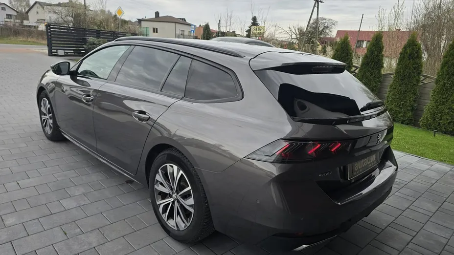 PEUGEOT 508 -