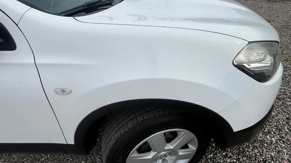 NISSAN Qashqai -