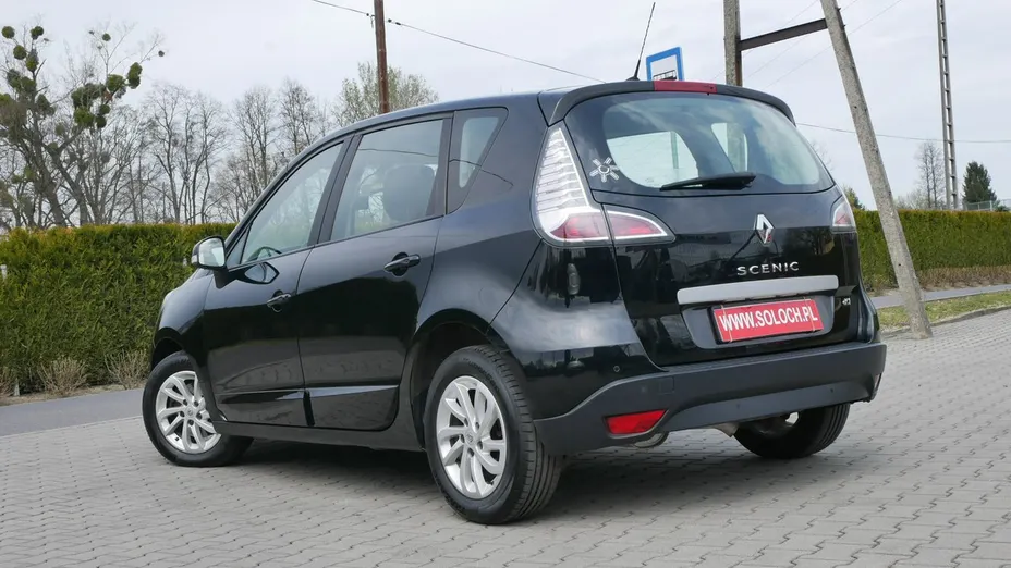 RENAULT Scenic -