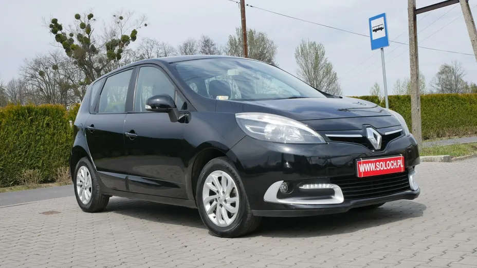 RENAULT Scenic -