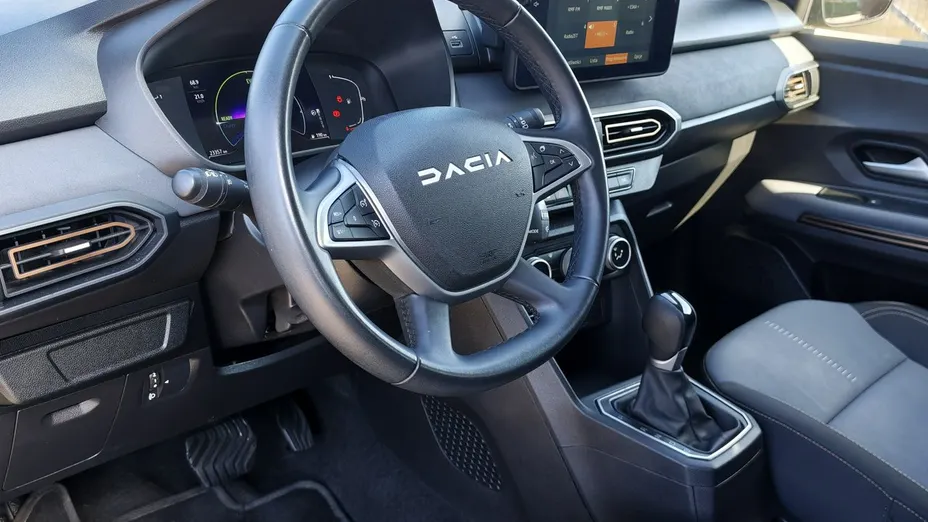 DACIA Jogger -
