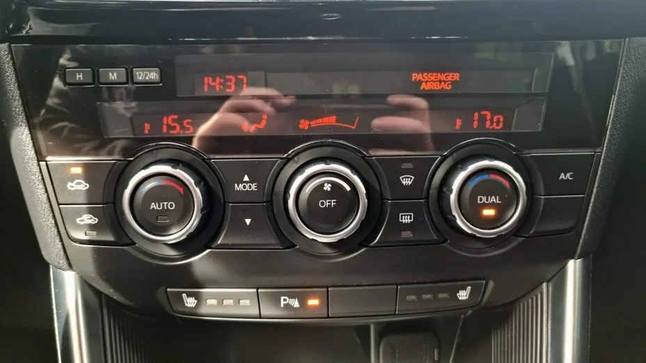 MAZDA CX-5 -
