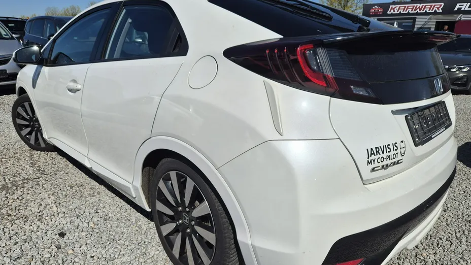 HONDA Civic -