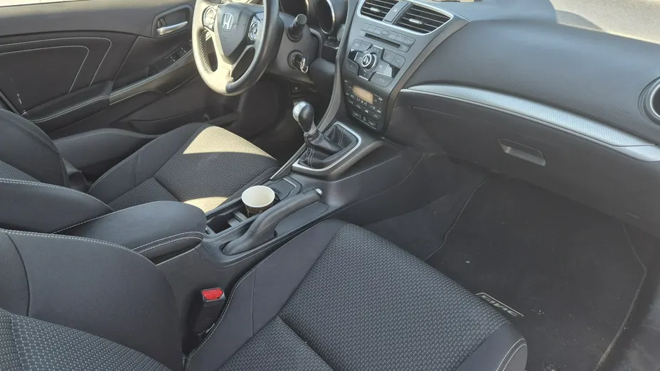 HONDA Civic -