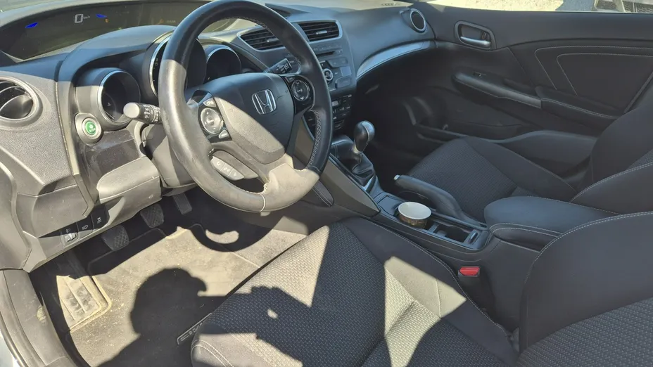 HONDA Civic -