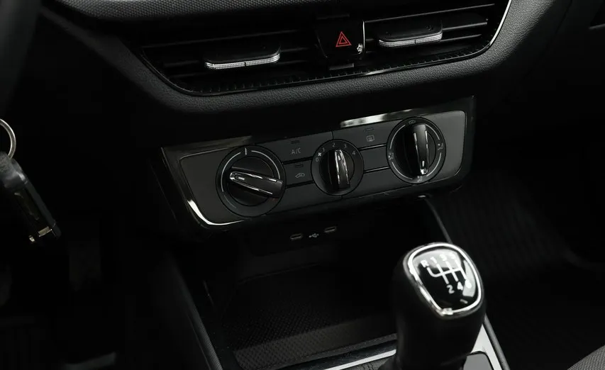 SKODA Fabia -