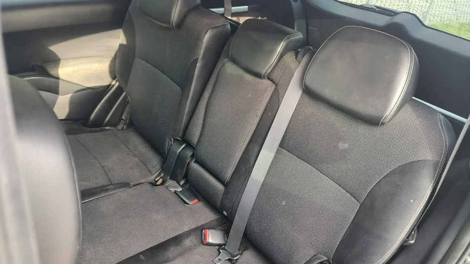 PEUGEOT 4007 -