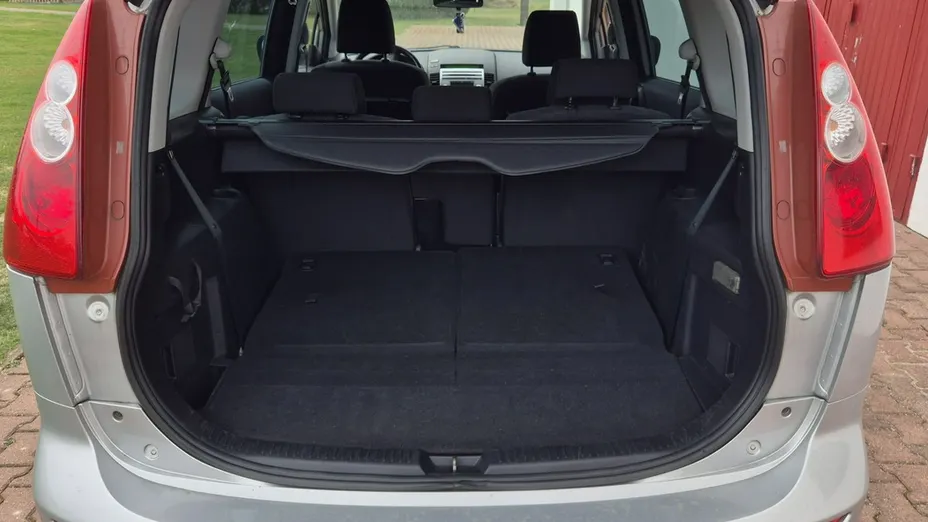 MAZDA 5 -