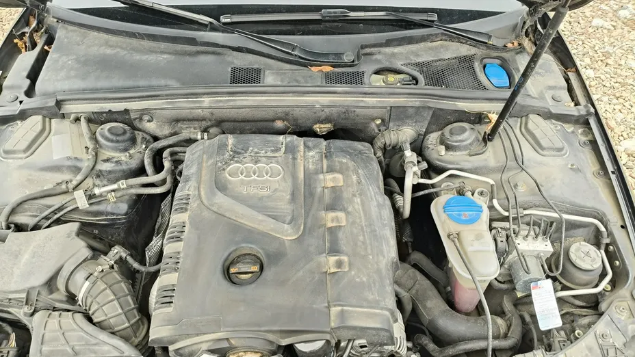 AUDI A4 -