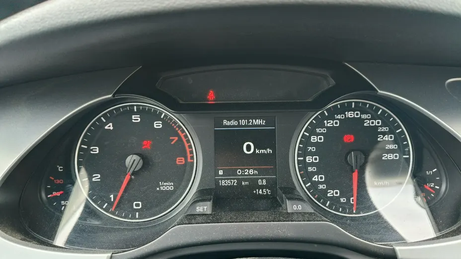 AUDI A4 -