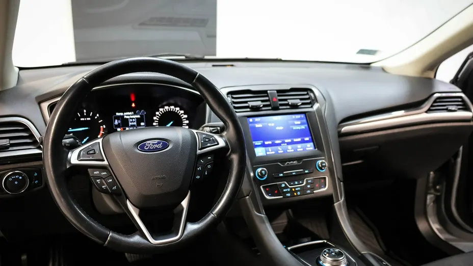 FORD Mondeo -