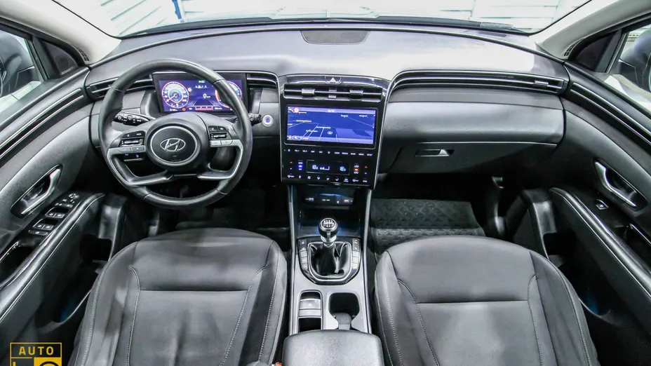 HYUNDAI Tucson -