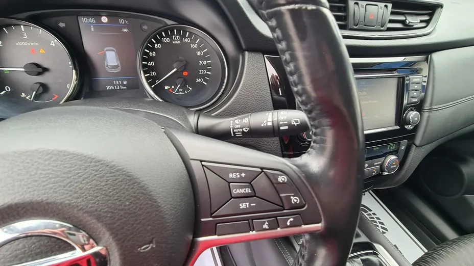 NISSAN X-Trail -