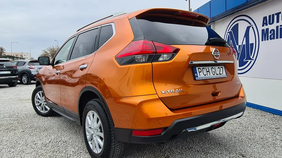 NISSAN X-Trail -