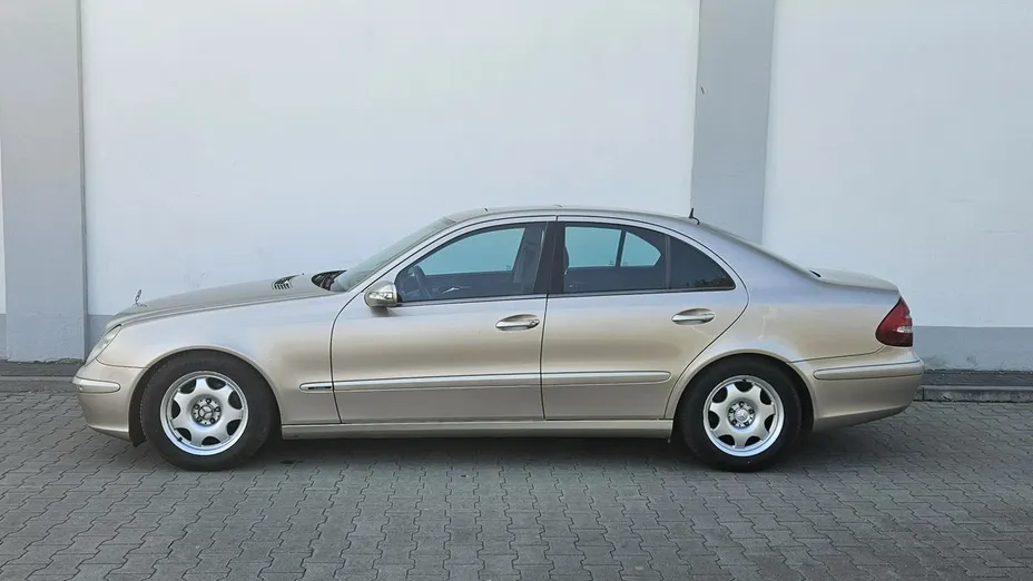 MERCEDES-BENZ E Klasa -