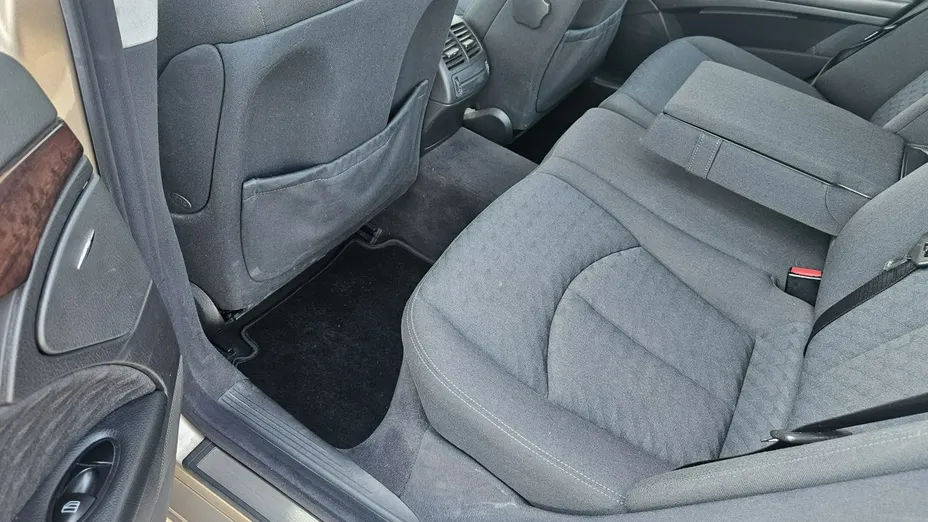 MERCEDES-BENZ E Klasa -
