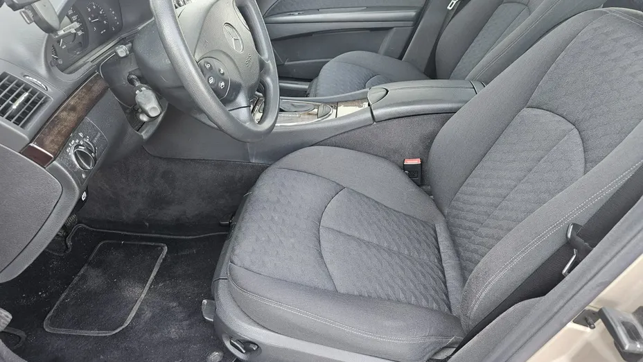 MERCEDES-BENZ E Klasa -