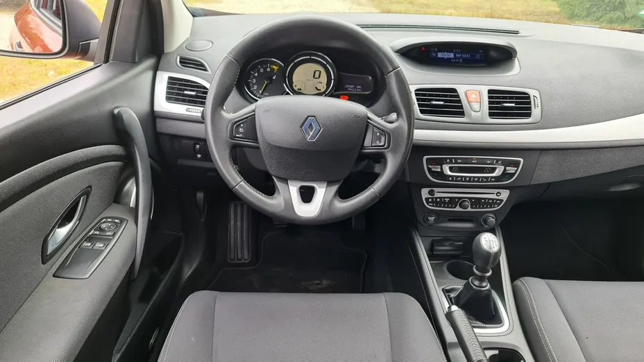 RENAULT Megane -
