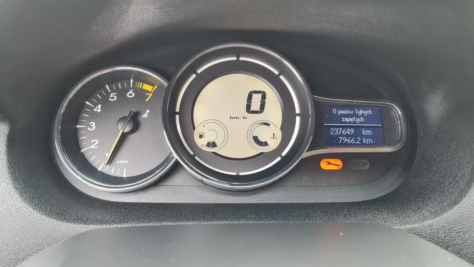 RENAULT Megane -