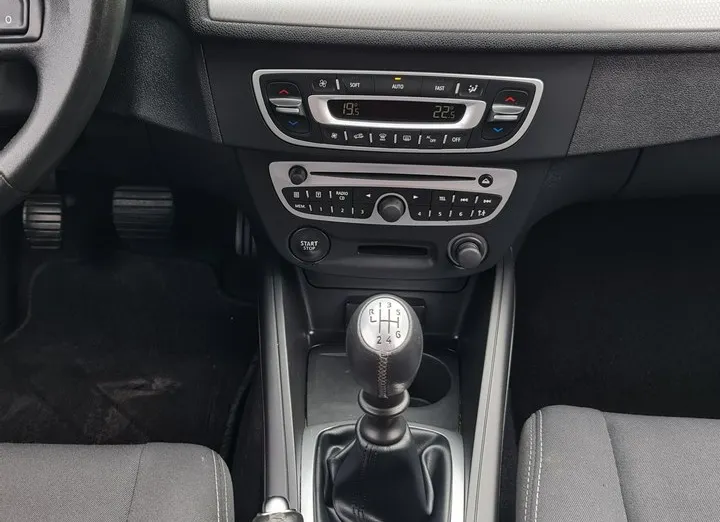RENAULT Megane -