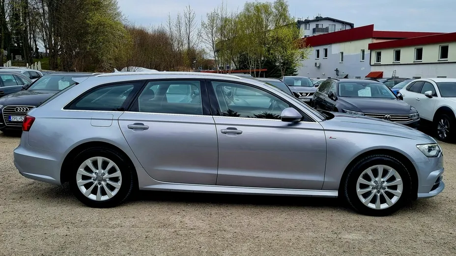 AUDI A6 Avant -